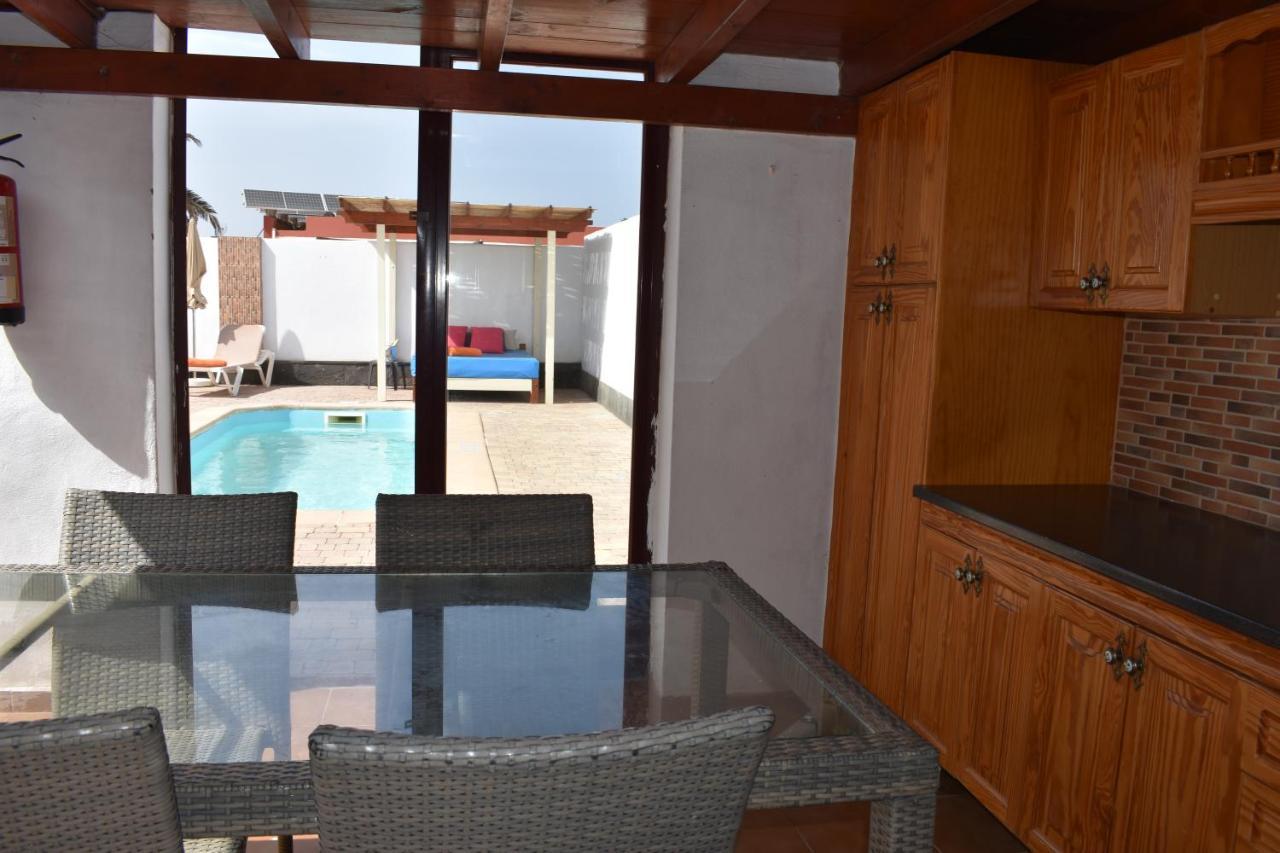 Villa Experience Heated Salty Water Pool 칼레타데푸스테 외부 사진