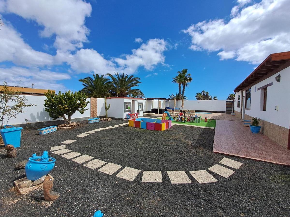 Villa Experience Heated Salty Water Pool 칼레타데푸스테 외부 사진