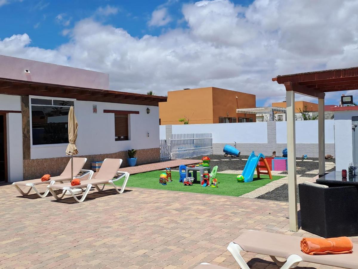 Villa Experience Heated Salty Water Pool 칼레타데푸스테 외부 사진