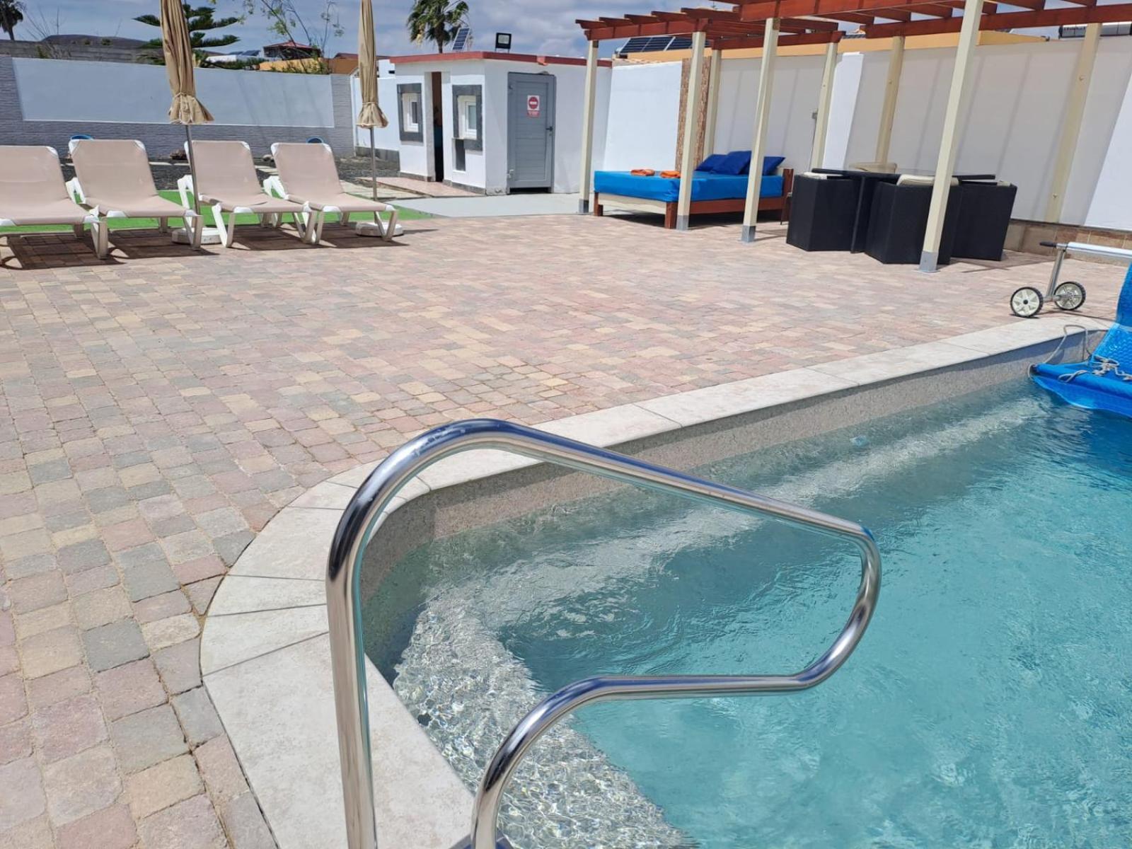 Villa Experience Heated Salty Water Pool 칼레타데푸스테 외부 사진